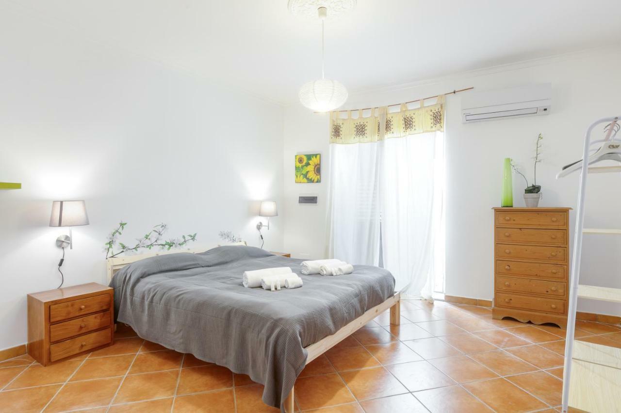 Maqueda Balcony Apartment Palermo Exterior photo